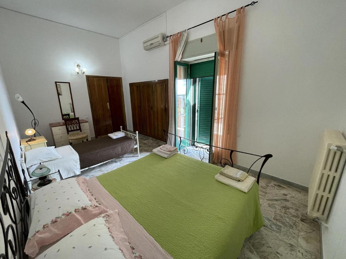 B&B Caterina Biccari Exteriör bild